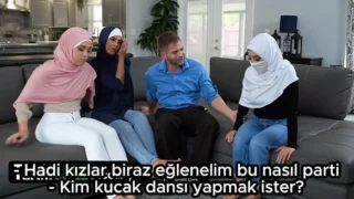 3 türbanlı çıtır kız evlenmeden önce sikişmeyi öğreniyor